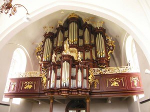 23755000_372944393110998_7300348862112342679_n